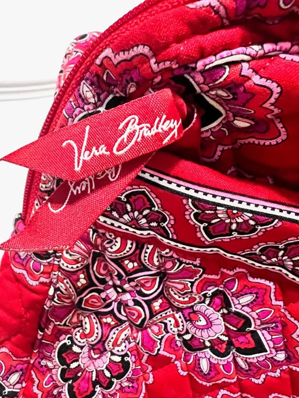 Vera Bradley Frankly Scarlett Quilted Red/Pink Mix Laptop/I Pad Zip around Case